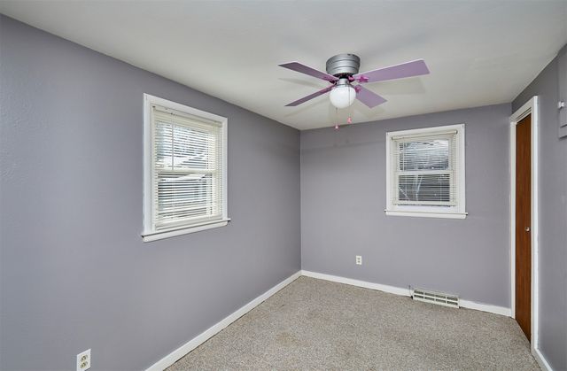 210 SW Des Moines Street, Ankeny, IA 50023