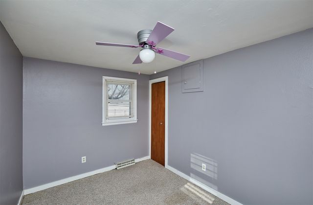 210 SW Des Moines Street, Ankeny, IA 50023