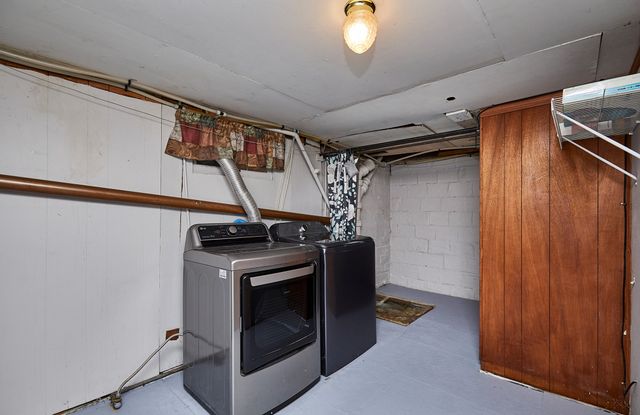 210 SW Des Moines Street, Ankeny, IA 50023