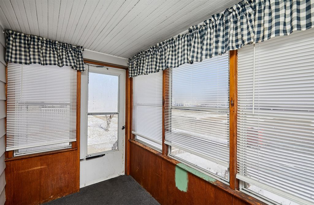 210 SW Des Moines Street, Ankeny, IA 50023