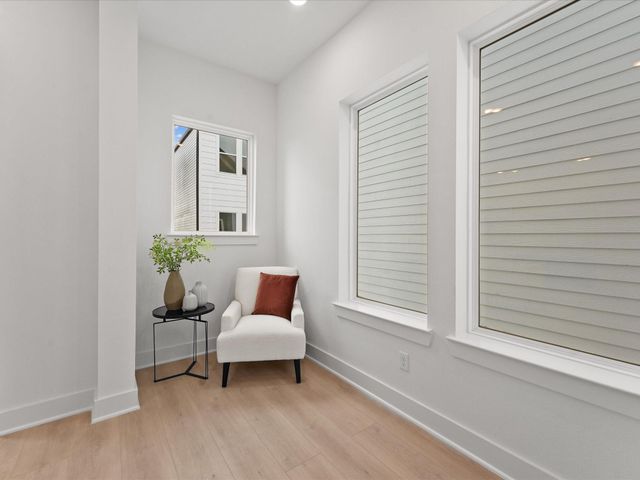 267 De Boll Street, Houston, TX 77022