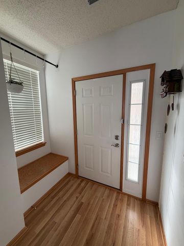 1667 Countryside Drive, Shakopee, MN 55379