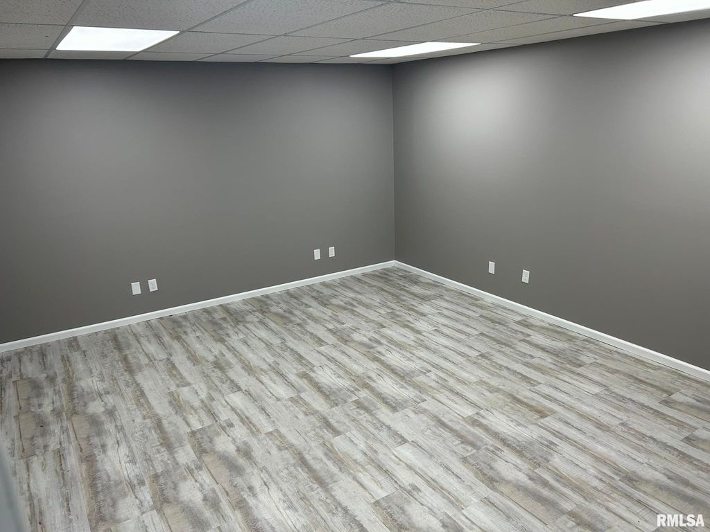 960 E 53rd St Ste 1A And, Davenport, IA 52807