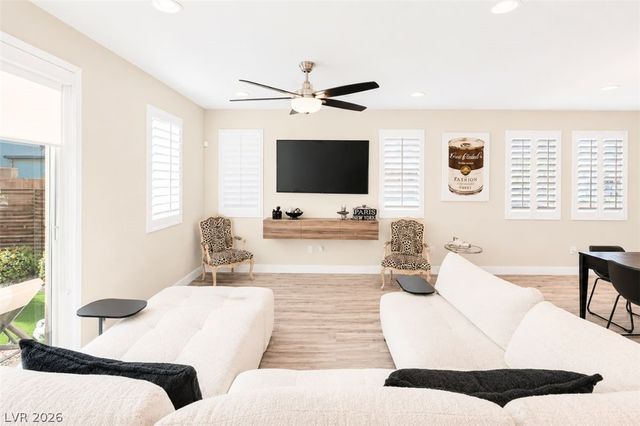 11423 Gravitation Drive, Las Vegas, NV 89135