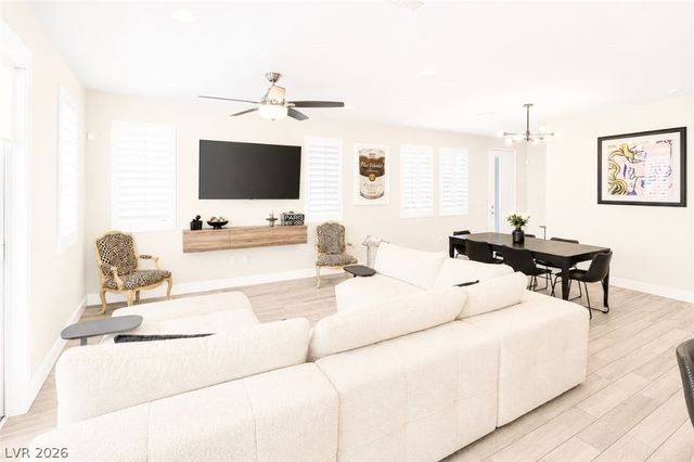 11423 Gravitation Drive, Las Vegas, NV 89135