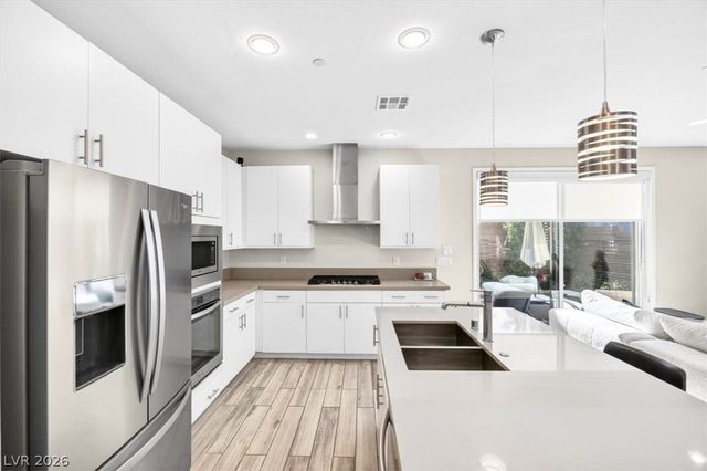 11423 Gravitation Drive, Las Vegas, NV 89135