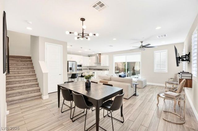 11423 Gravitation Drive, Las Vegas, NV 89135