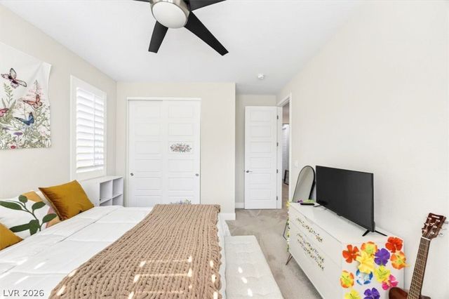 11423 Gravitation Drive, Las Vegas, NV 89135