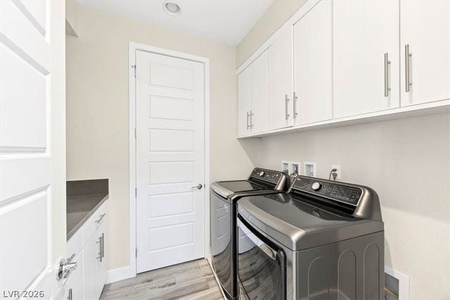 11423 Gravitation Drive, Las Vegas, NV 89135