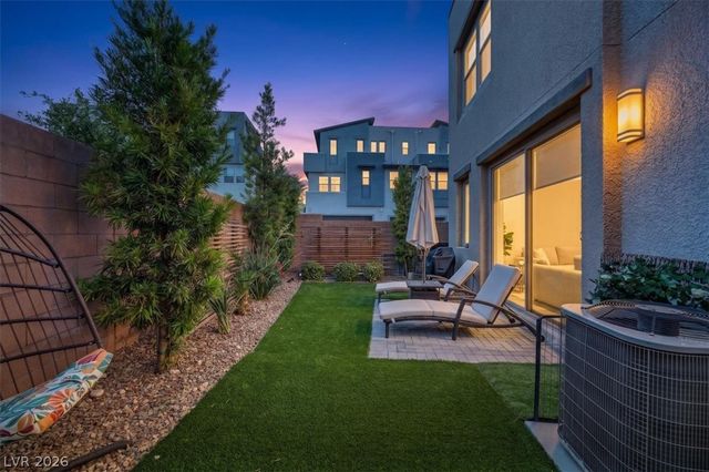 11423 Gravitation Drive, Las Vegas, NV 89135