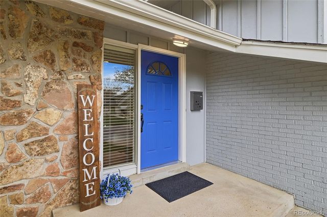 6081 S Kearney Street, Centennial, CO 80111