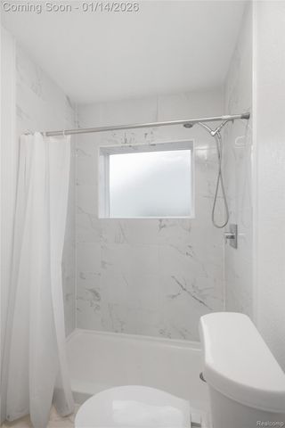 432 W Dartmouth Street, Flint, MI 48505