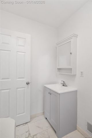 432 W Dartmouth Street, Flint, MI 48505