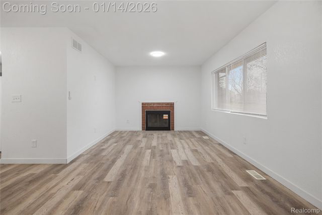 432 W Dartmouth Street, Flint, MI 48505