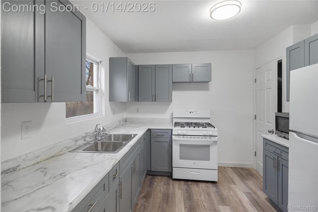 432 W Dartmouth Street, Flint, MI 48505