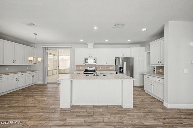 3301 S Goldfield Road 6037, Apache Junction, AZ 85119