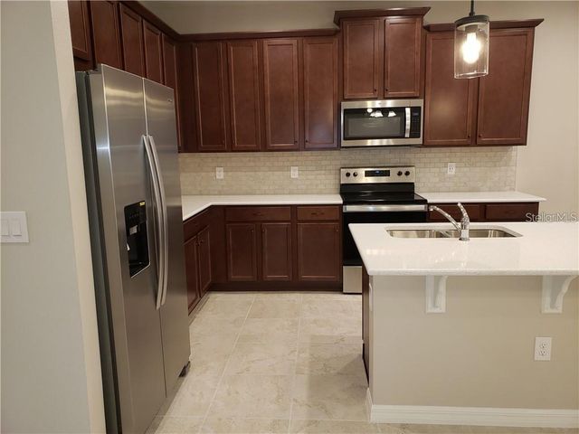 15915 MARINA BAY DRIVE, Winter Garden, FL 34787