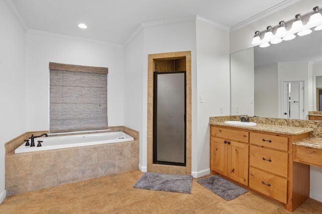 213 Audra Circle, Rhome, TX 76078