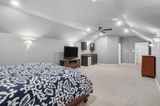 213 Audra Circle, Rhome, TX 76078