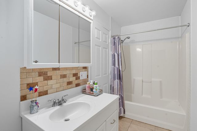 213 Audra Circle, Rhome, TX 76078