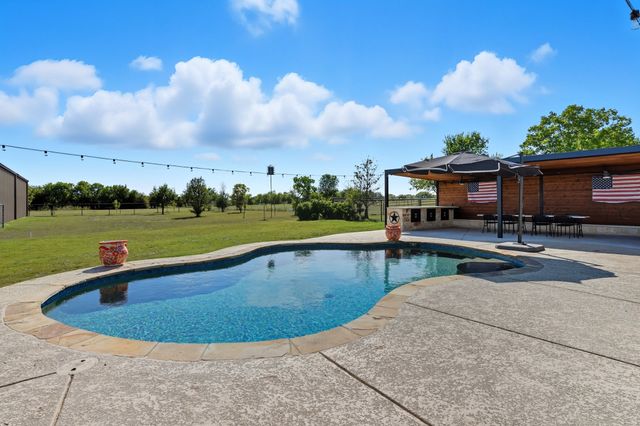 213 Audra Circle, Rhome, TX 76078