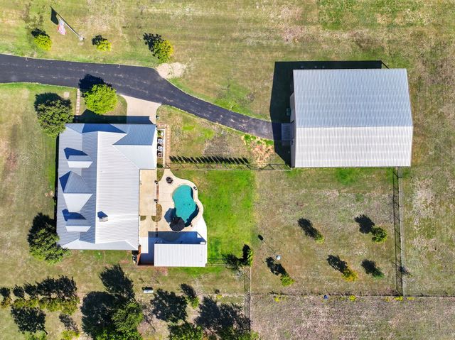 213 Audra Circle, Rhome, TX 76078