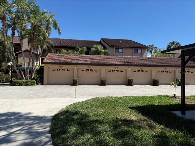 5547 ASHTON LAKE DRIVE 5547, Sarasota, FL 34231