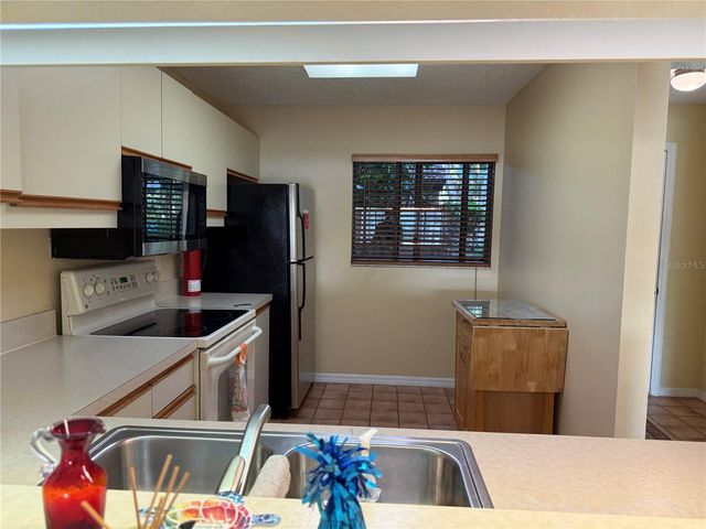 5547 ASHTON LAKE DRIVE 5547, Sarasota, FL 34231