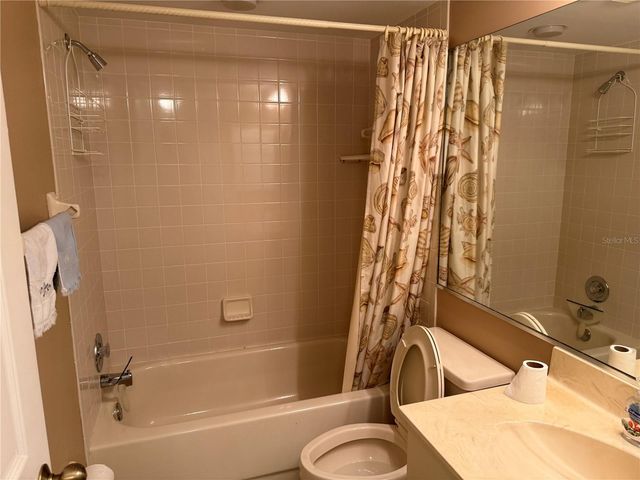 5547 ASHTON LAKE DRIVE 5547, Sarasota, FL 34231