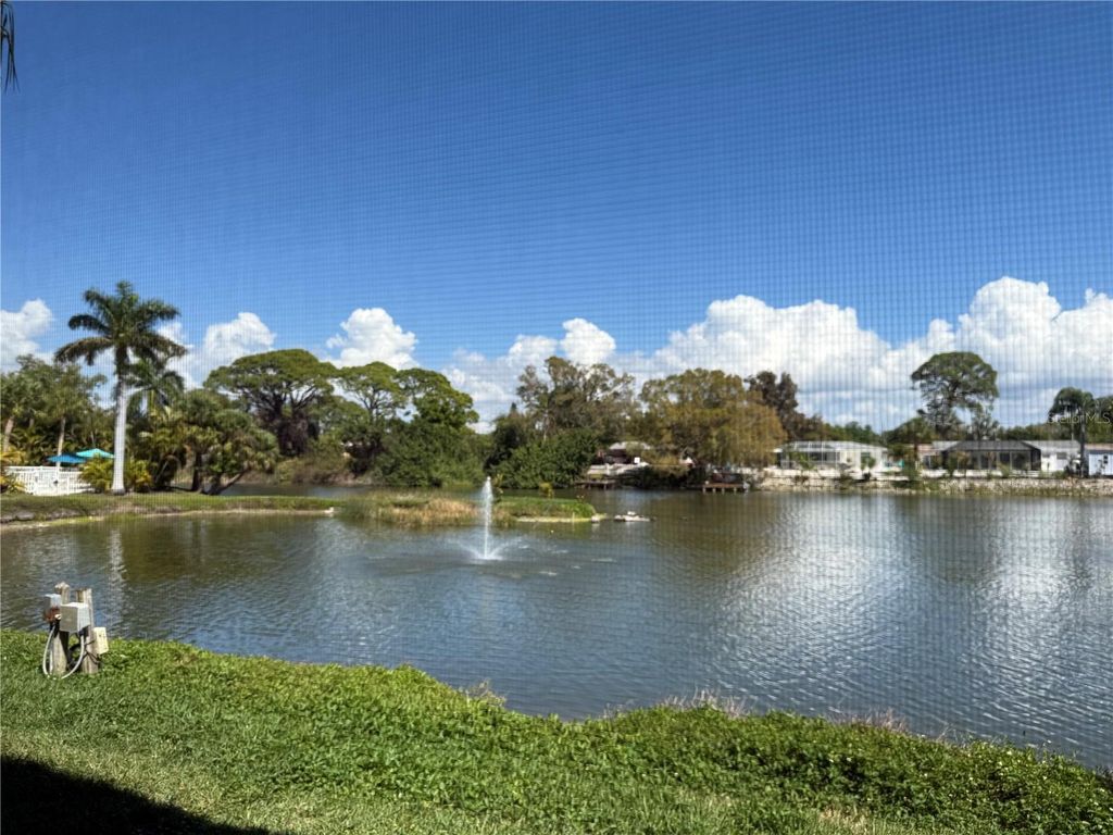 5547 ASHTON LAKE DRIVE 5547, Sarasota, FL 34231