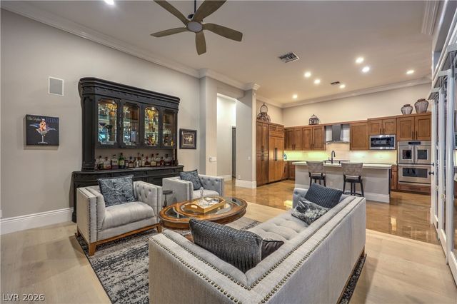 11 Isleworth Drive, Henderson, NV 89052