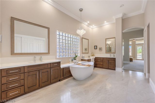 11 Isleworth Drive, Henderson, NV 89052