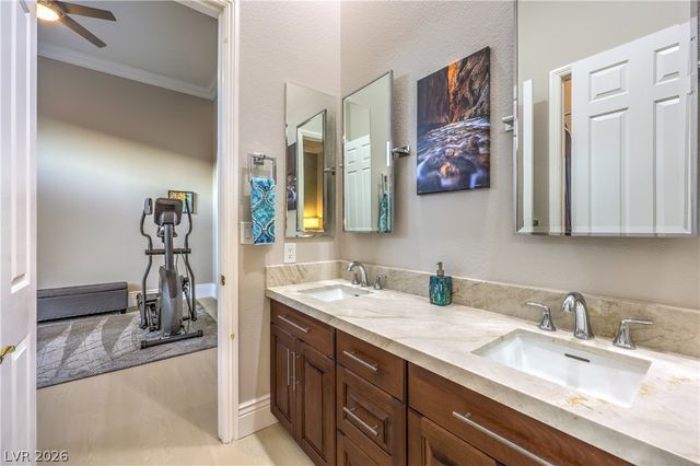 11 Isleworth Drive, Henderson, NV 89052