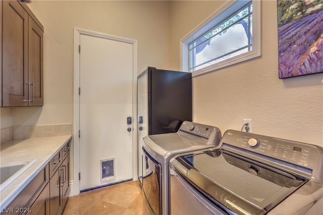 11 Isleworth Drive, Henderson, NV 89052