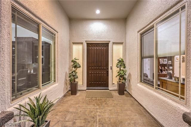 11 Isleworth Drive, Henderson, NV 89052
