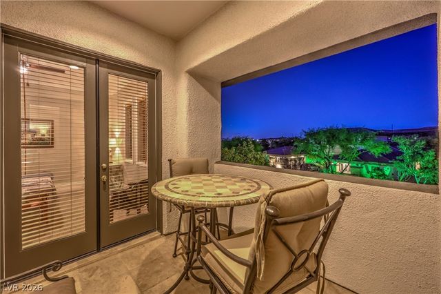 11 Isleworth Drive, Henderson, NV 89052