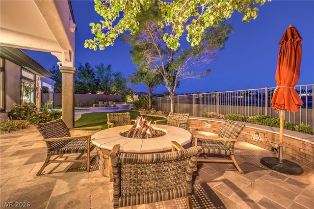 11 Isleworth Drive, Henderson, NV 89052