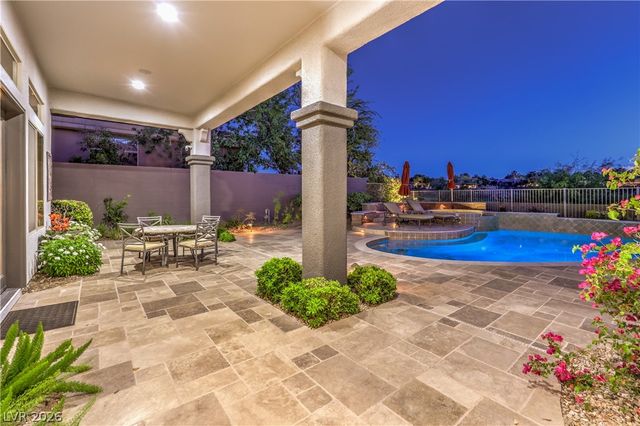 11 Isleworth Drive, Henderson, NV 89052