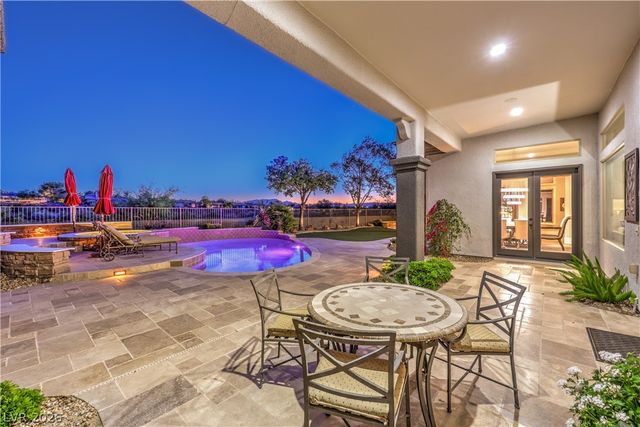 11 Isleworth Drive, Henderson, NV 89052