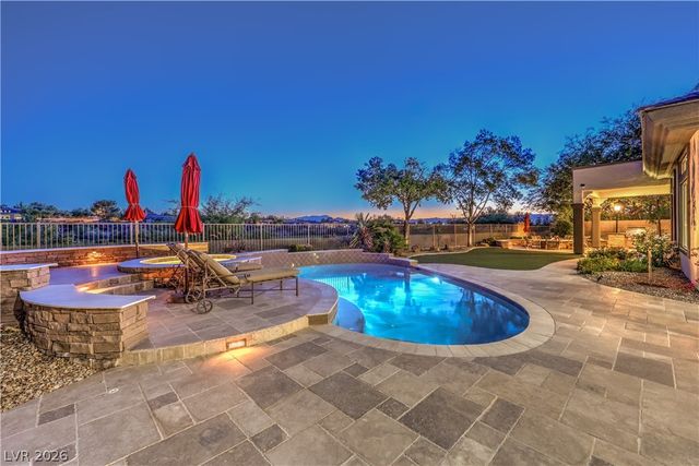 11 Isleworth Drive, Henderson, NV 89052