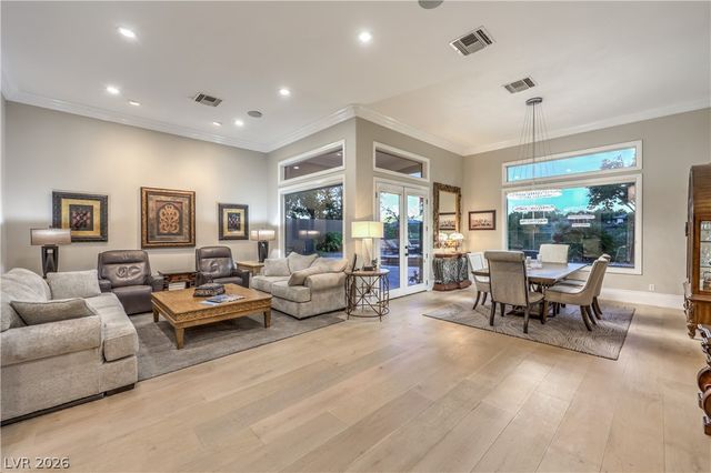11 Isleworth Drive, Henderson, NV 89052