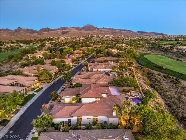 11 Isleworth Drive, Henderson, NV 89052
