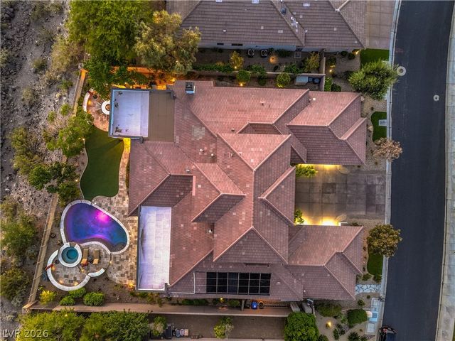 11 Isleworth Drive, Henderson, NV 89052