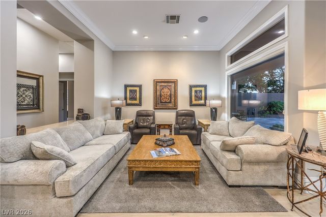 11 Isleworth Drive, Henderson, NV 89052