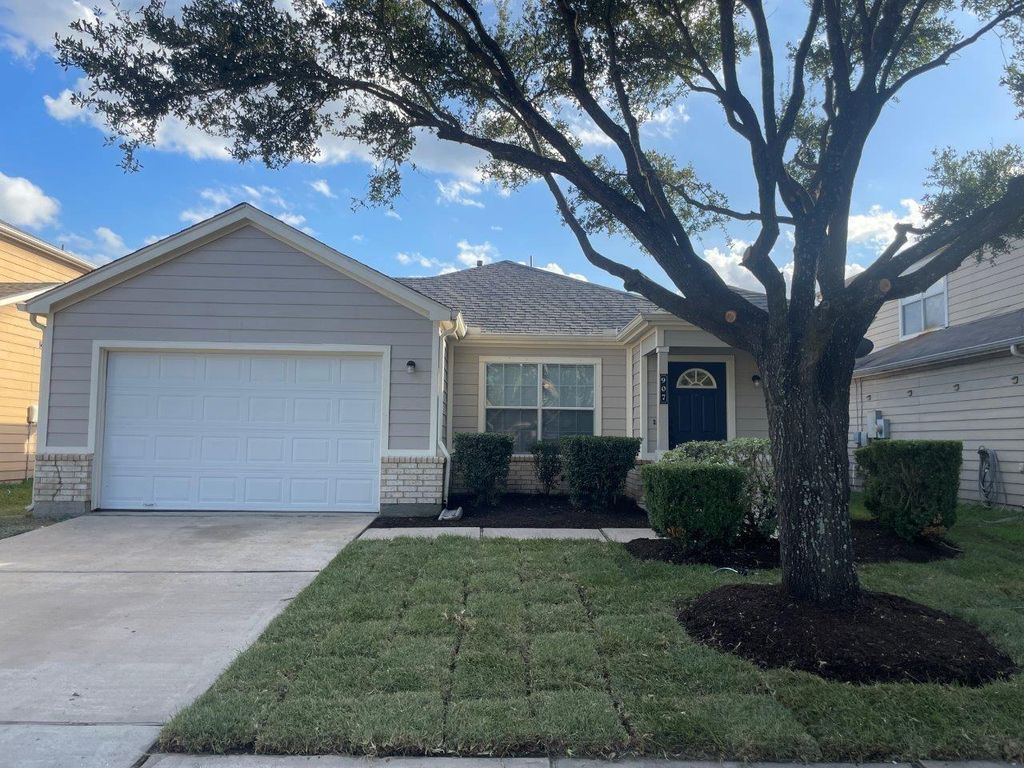 907 Grand Plains Drive, Houston, TX 77090