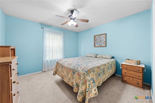 6990 Stringtown Spur, Rogers, TX 76569
