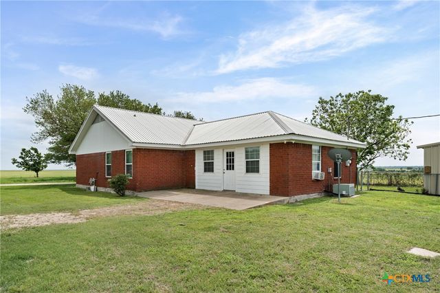 6990 Stringtown Spur, Rogers, TX 76569