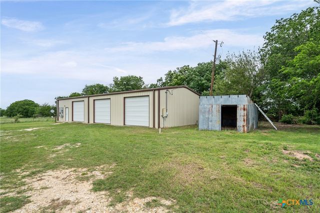 6990 Stringtown Spur, Rogers, TX 76569