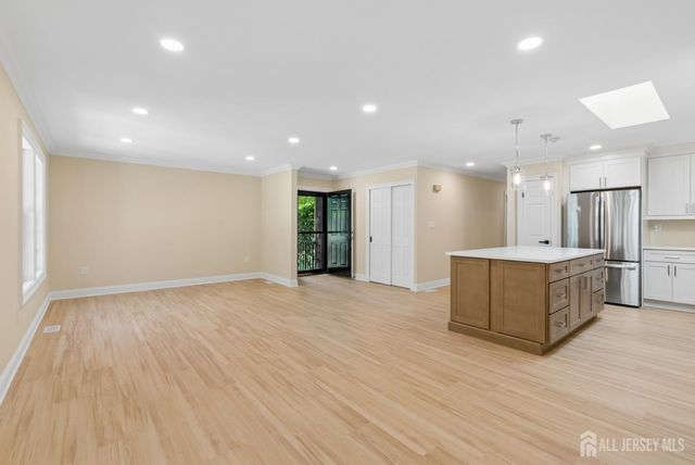 3-A Surrey Court, Monroe, NJ 08831