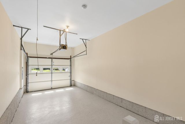 3-A Surrey Court, Monroe, NJ 08831